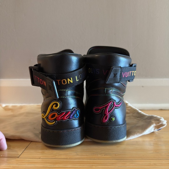 Louis Vuitton Leather High Top - Picture 8 of 11